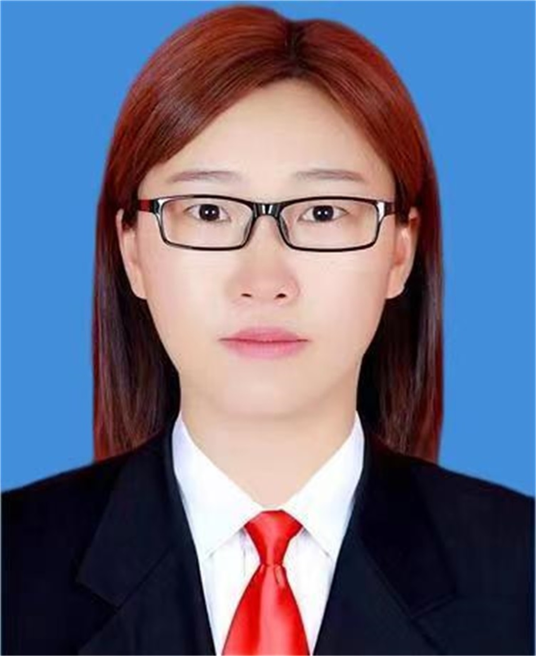 罗静