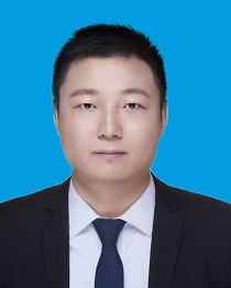 王斐